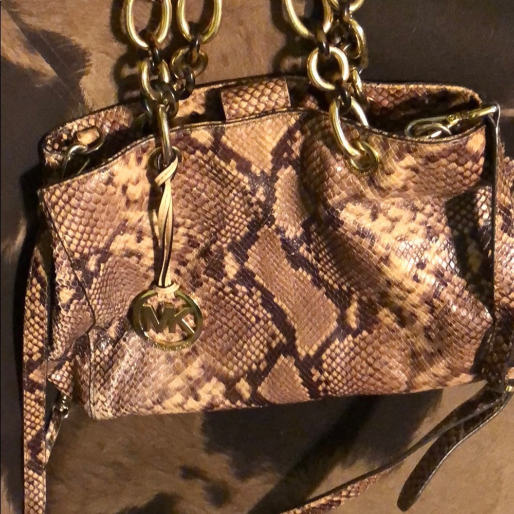 Michael Kors purse